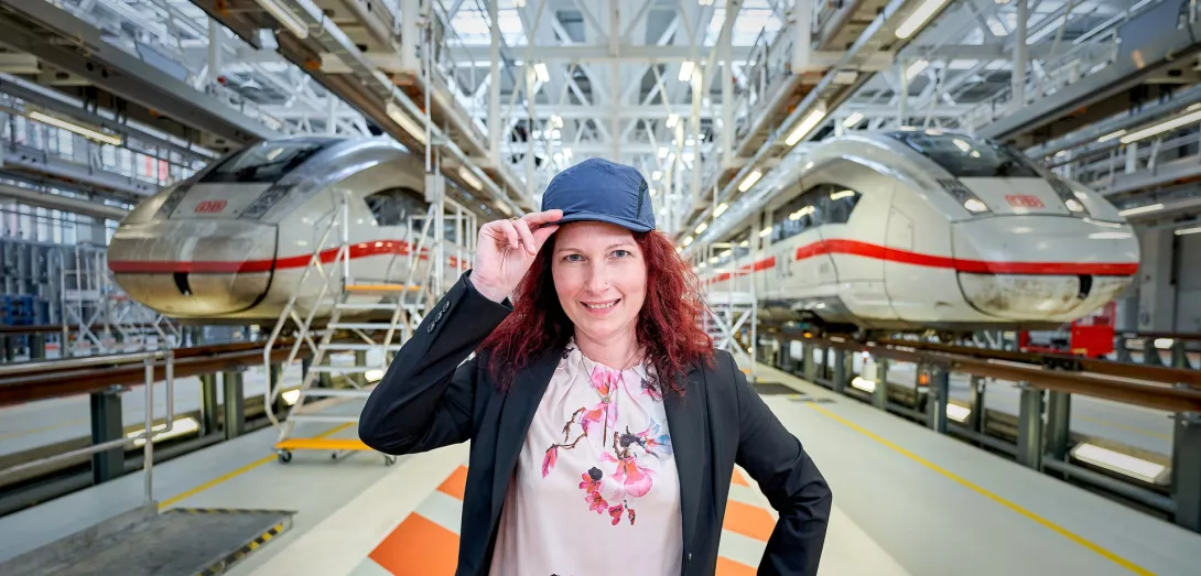 Porsche Consulting strategy paper future of rail - seamless, smart, enjoyable