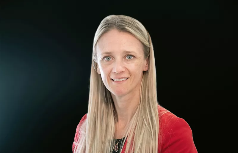 Dr. Julia Mann Portrait Jury AI Impact Award