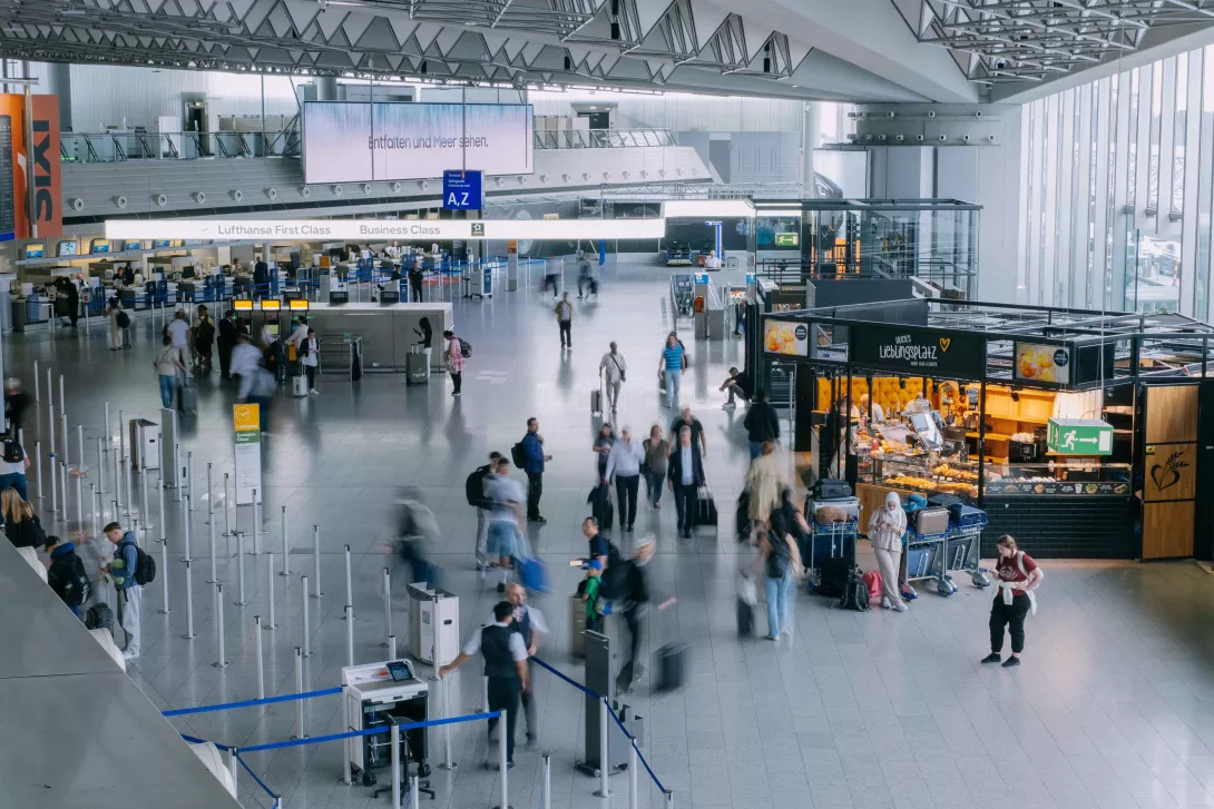 Frankfurt Flughafen FRAAlliance Terminalhalle