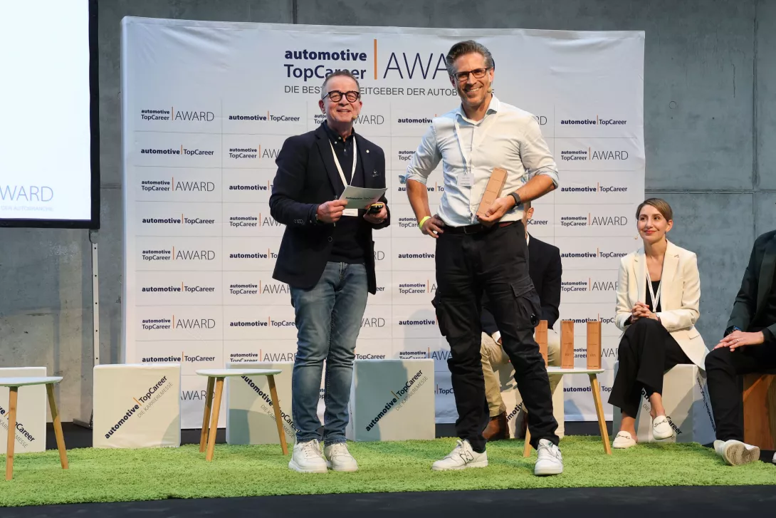 Stefan Stock HR Director Porsche Consulting TopCareer Award 2025