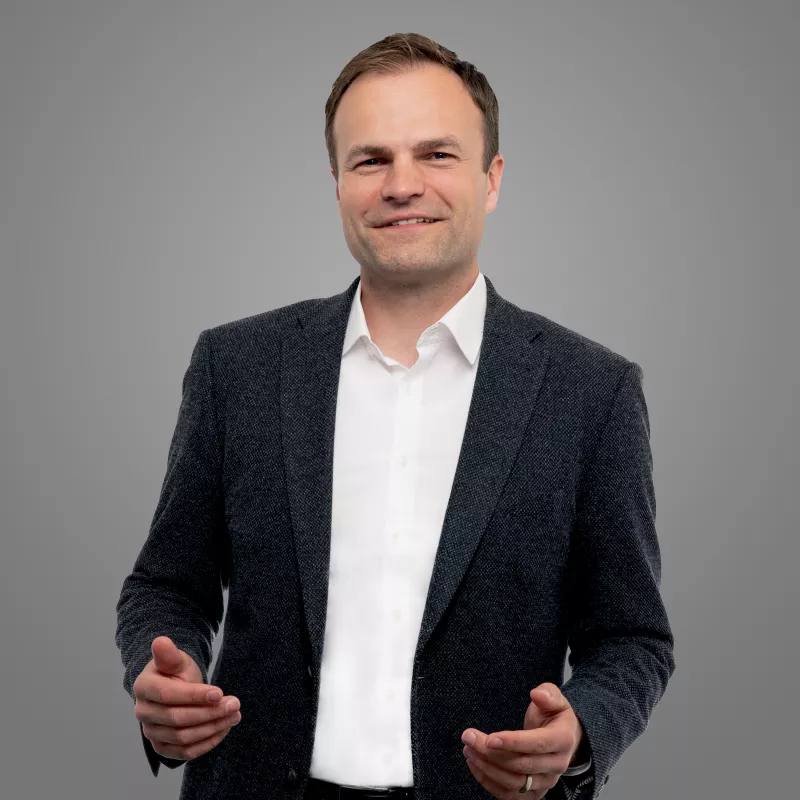 Simon Braun Partner Transportation Porsche Consulting