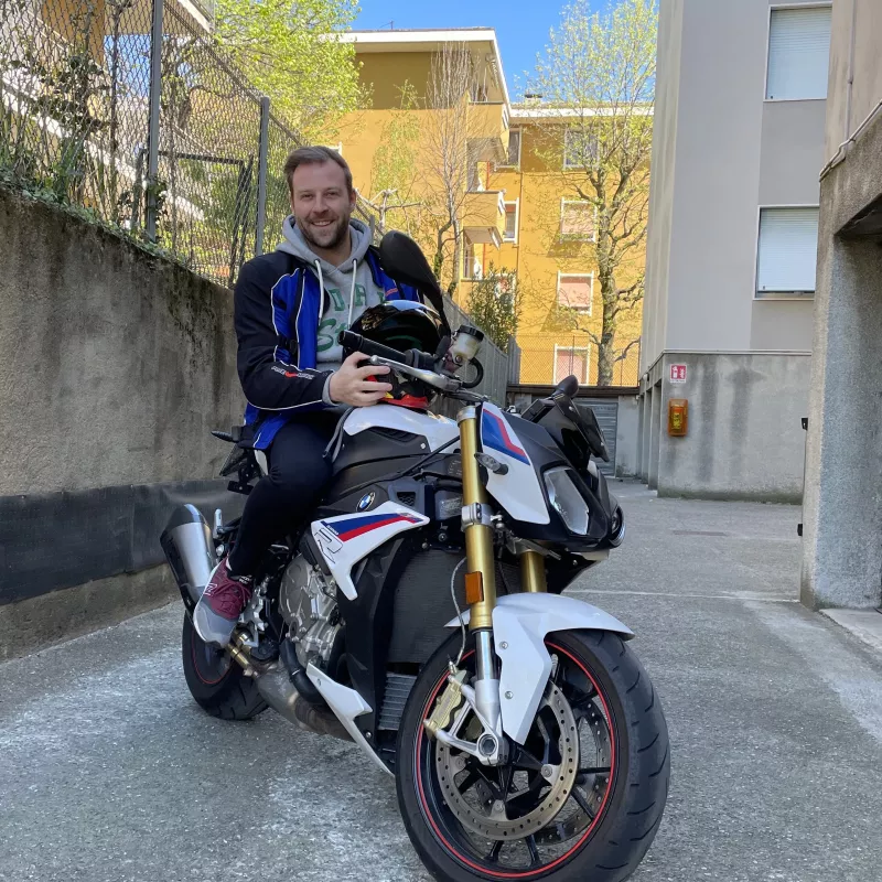 Frederic Schulte Manager Porsche Consulting on Motorcycle