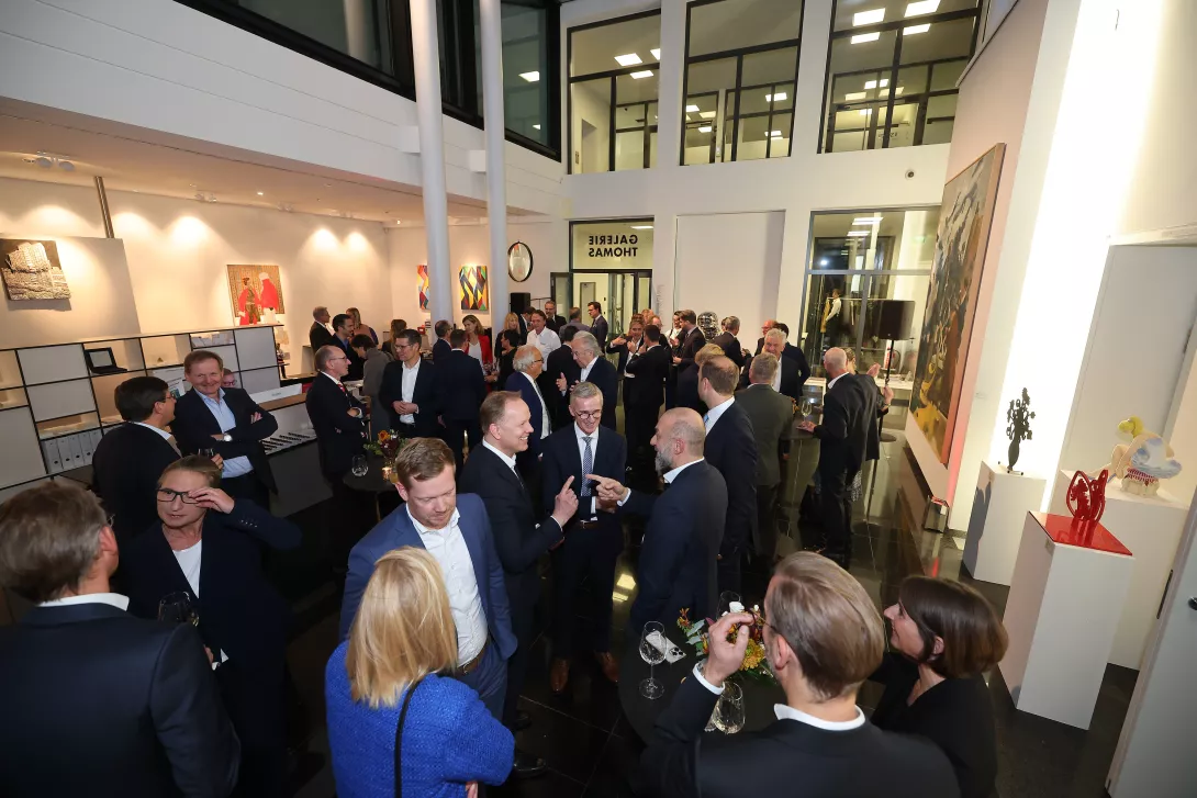 People joining the Executive Dinner